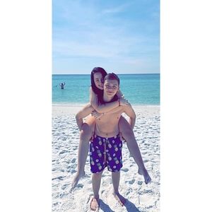 Meet your Posher, Savannah